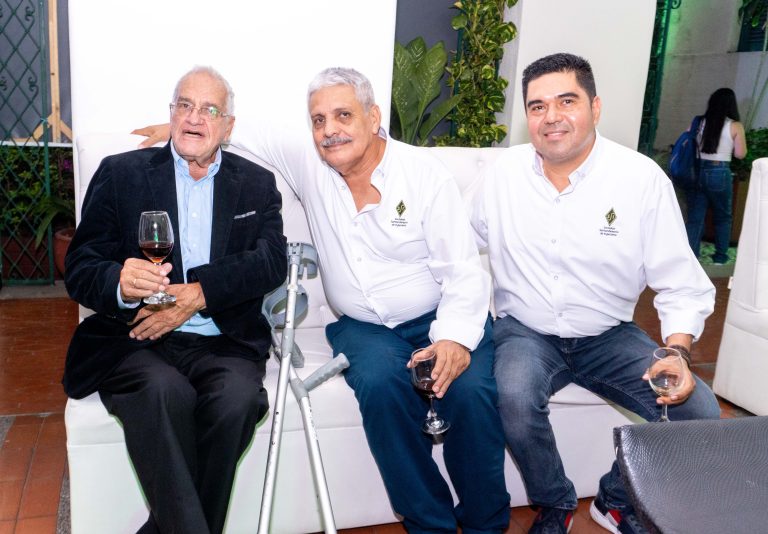 Ignacio Arbelaez, Pedro Melo y Julio Amaya